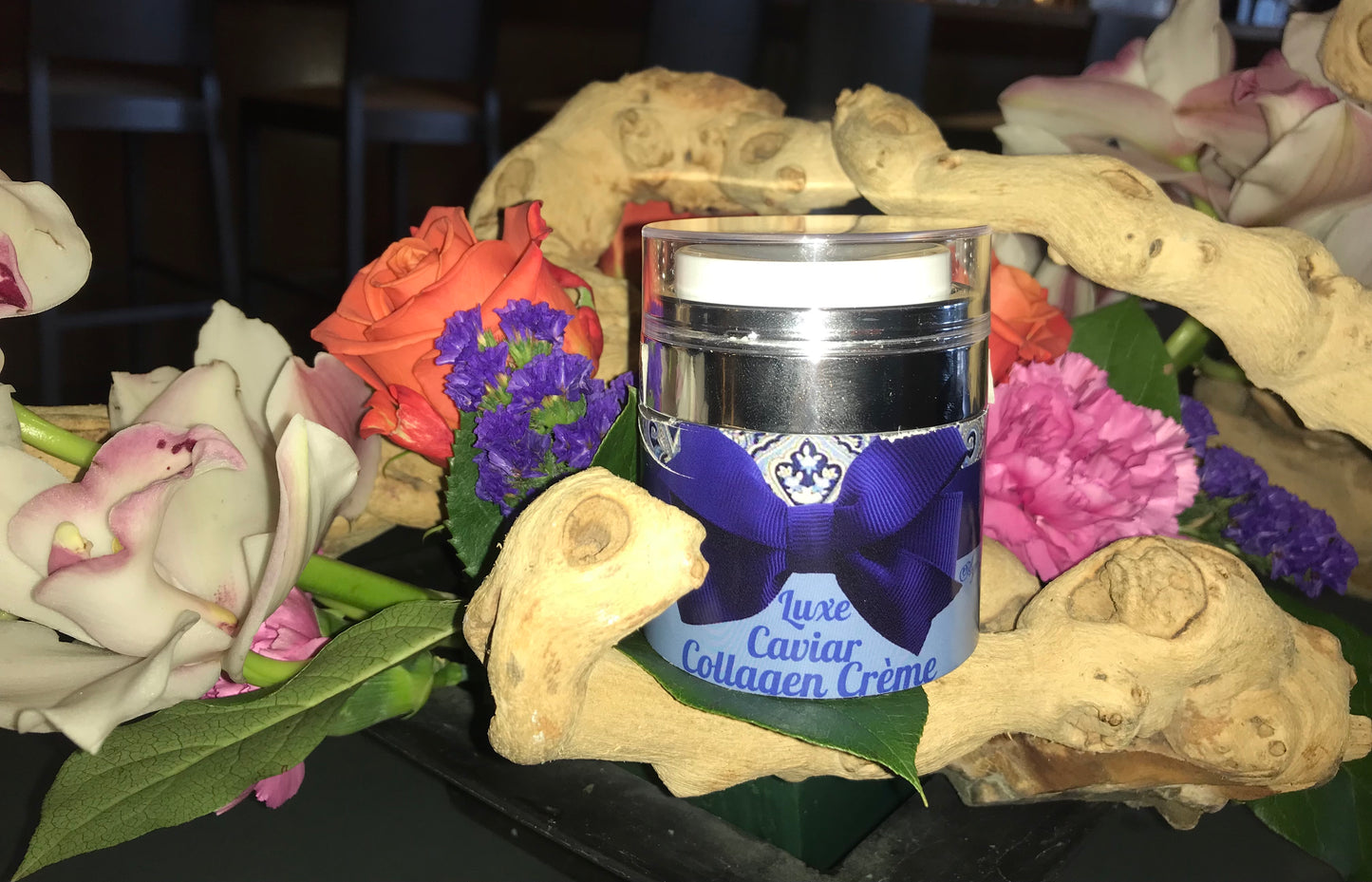 A subtitle art of anti-aging emerges with caviar oil nourishing the skin & collagen creating the perfect night crème to add to your skin care program.